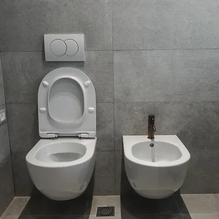 One-bedroom With Sea View No 7 * Durrës
